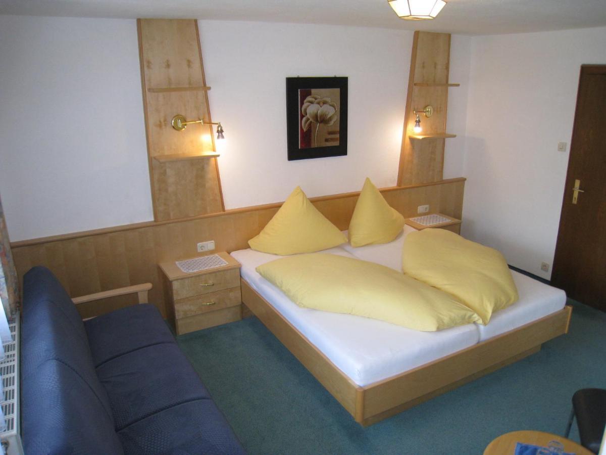 Laerchenhof Serfaus Kamer foto